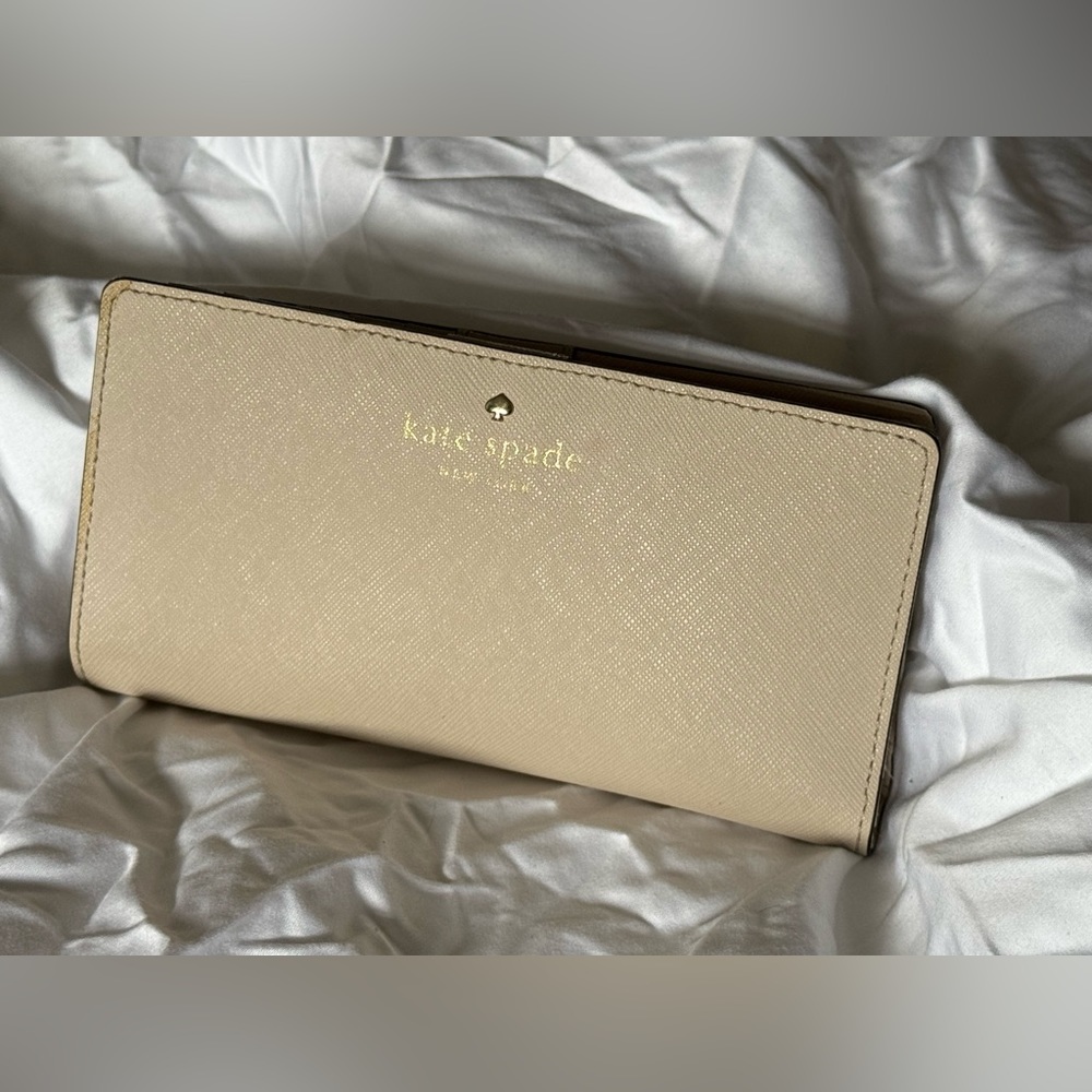 Gently Used Kate Spade Wallet